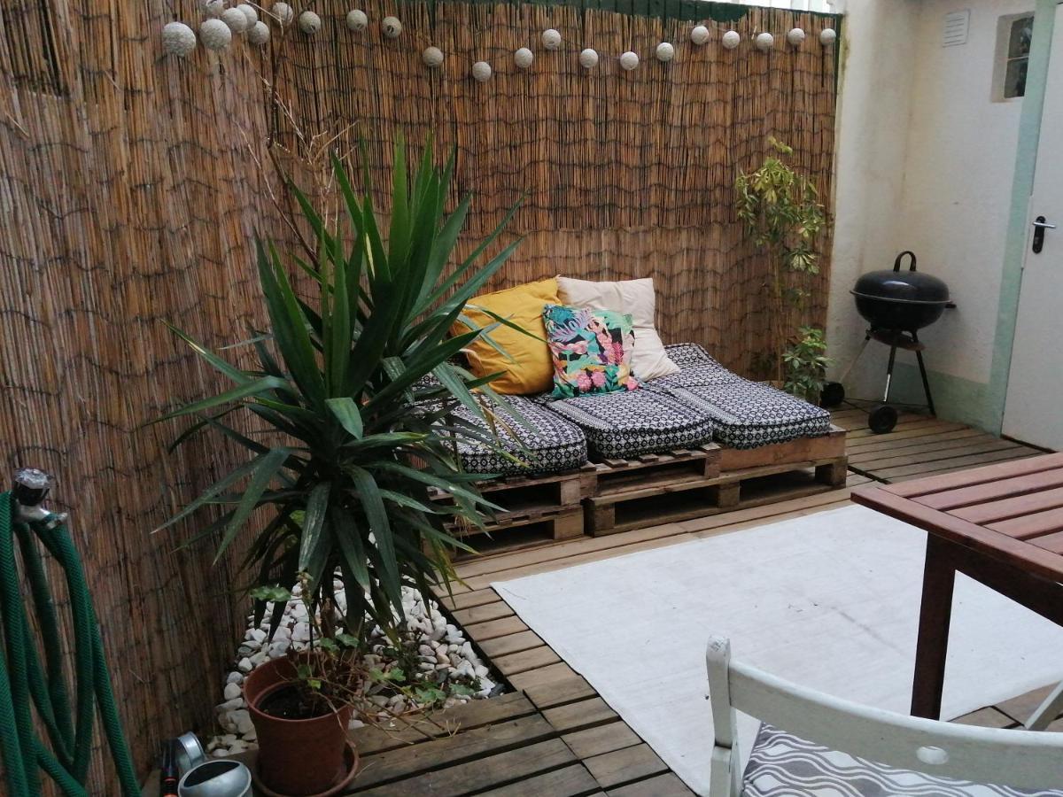 Apartamento Encantador Com Patio Lisboa Extérieur photo